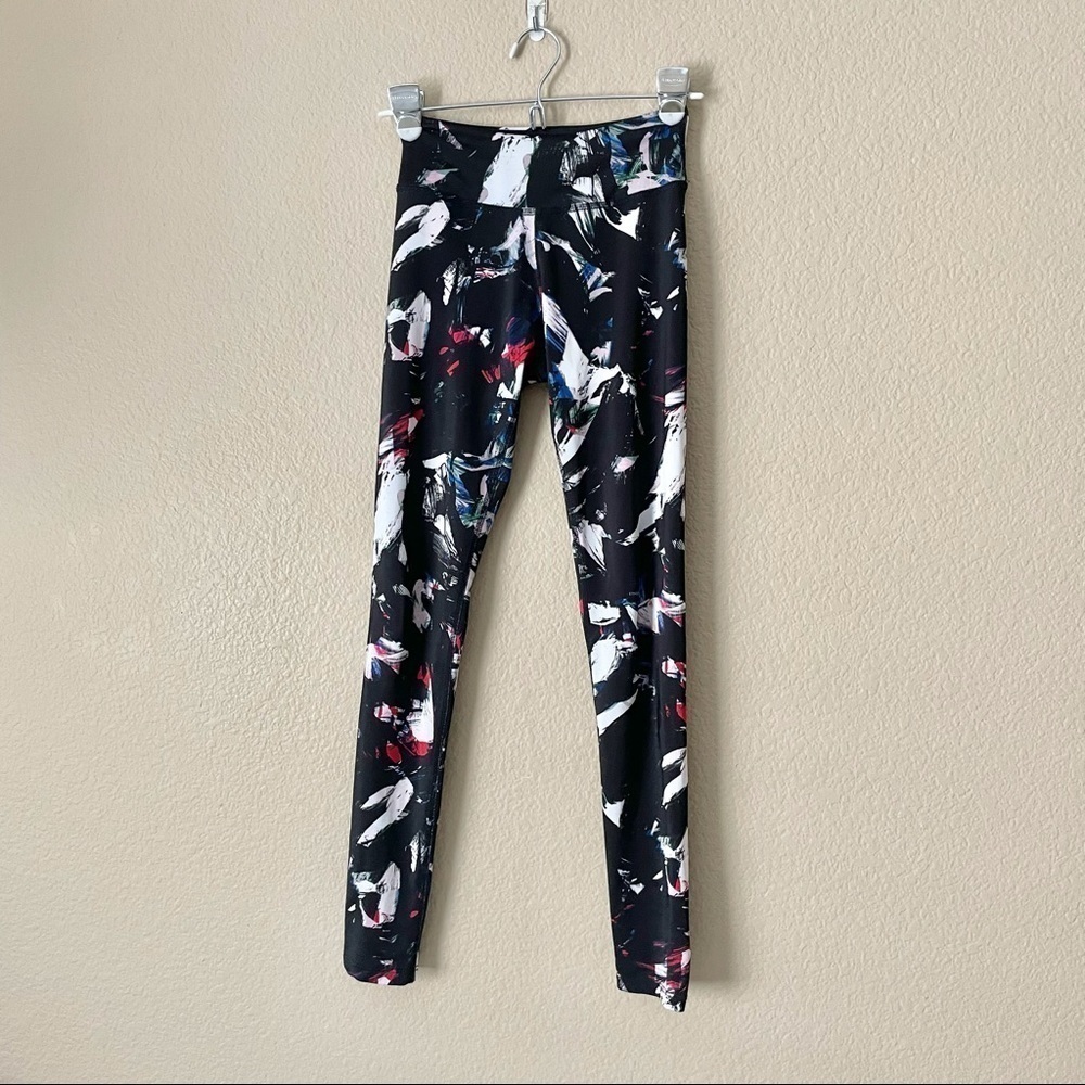 Beyond Yoga Lux Palette Essential Long Legging